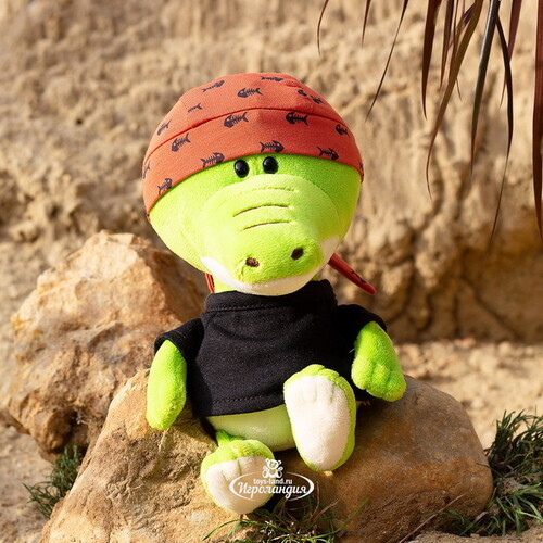 Мягкая игрушка Крокодильчик Кики в черной футболке и бандане 15 см коллекция Сафарики Budi Basa