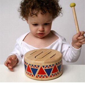 Детский деревянный барабан 16 см Plan Toys фото 1