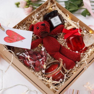 Топ-10 романтичных подарков для любимой на 14 февраля