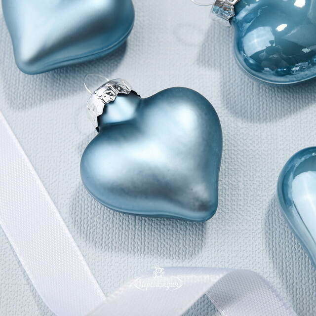 Набор стеклянных елочных игрушек Сердце Монплезира 4.5 см голубой туман mix, 12 шт Kaemingk