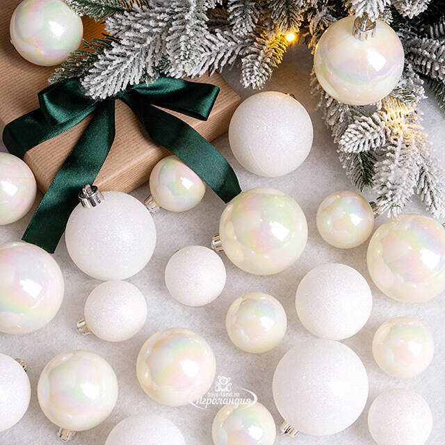 Набор пластиковых шаров Glossy Shine: Белый перламутр 3-6 см, 30 шт Winter Deco