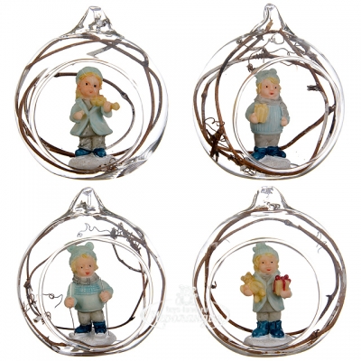 Стеклянный шар с композицией Ретро - Мальчик с Подарком 8 см, подвеска Kaemingk (Кейминг)