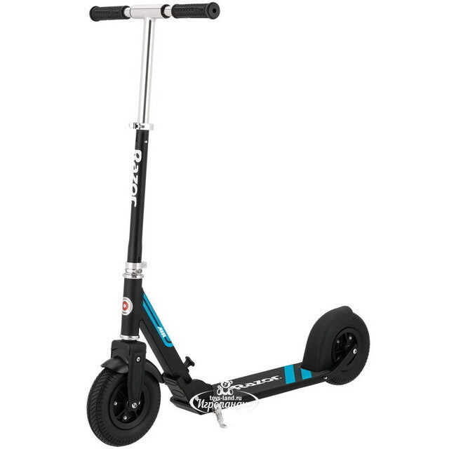 Самокат Razor A5 Air, надувные колеса 200 мм, черный, до 100 кг Razor (Разор)