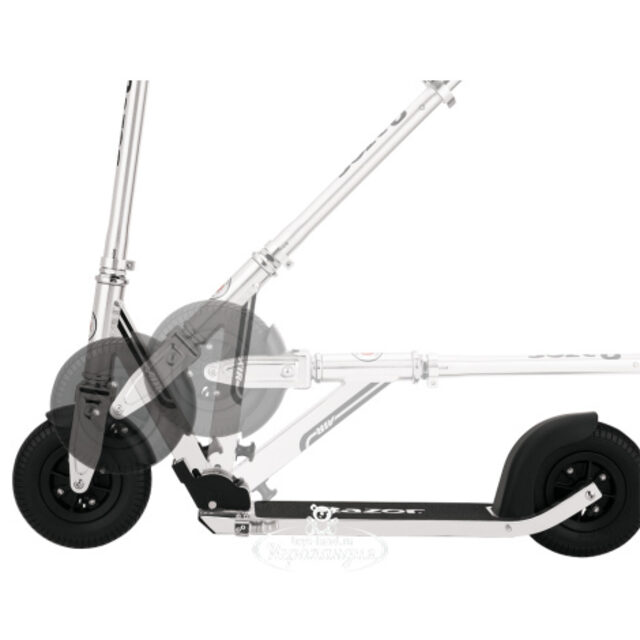 Самокат Razor A5 Air, надувные колеса 200 мм, серебристый, до 100 кг Razor (Разор)