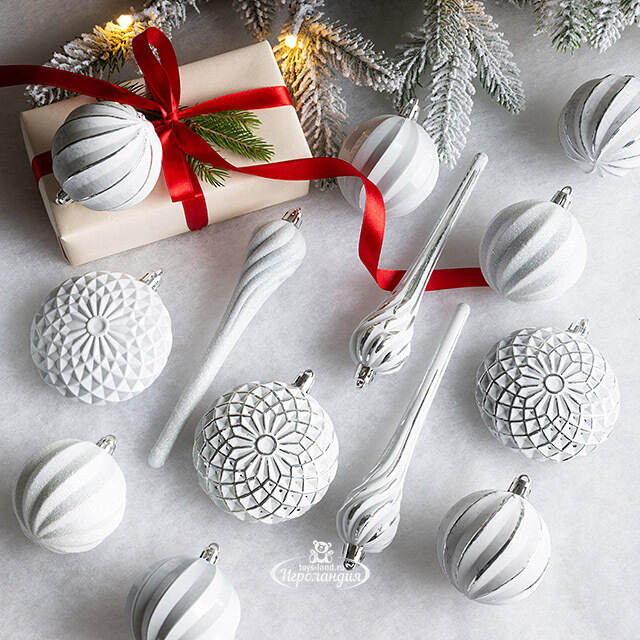 Набор елочных игрушек Frosty White 6-17 см, 15 шт Winter Deco