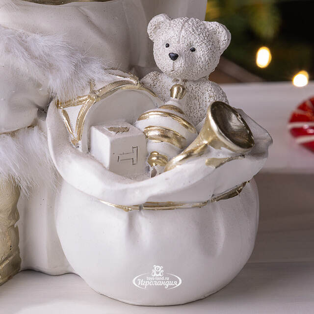 Фигурка Санта Клаус со щелкунчиком в белом кафтане - Merry Christmas 19 см Winter Deco