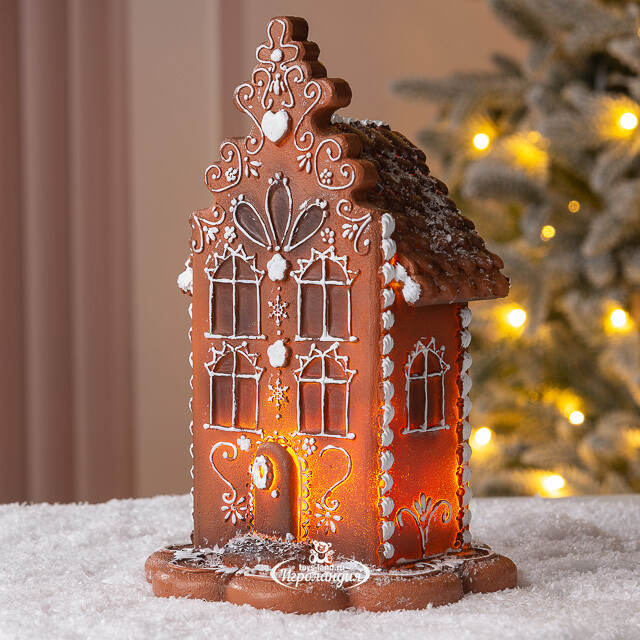 Пряничный Домик с подсветкой Ginger Wonders 20 см Winter Deco