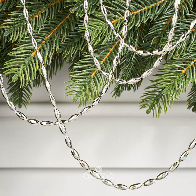 Бусы на елку Radiance 270 см серебряные, пластиковые Winter Deco