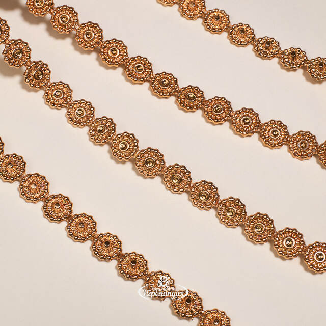 Бусы на елку Vintage Lace - Braun 270 см, пластиковые Winter Deco