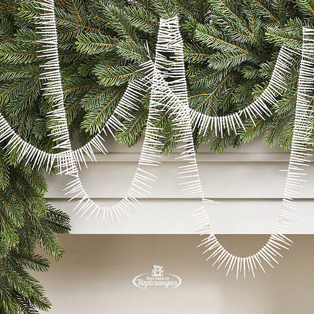 Бусы на елку Vintage Fringe - White 270 см, пластиковые Winter Deco