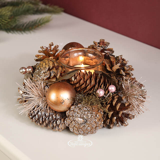 Новогодний подсвечник с шишками и ягодами Лесное Очарование 19 см Edelman