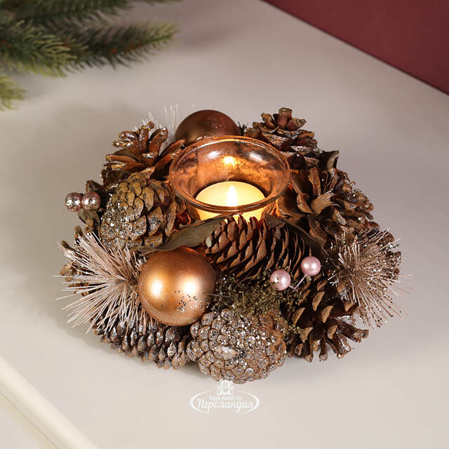 Новогодний подсвечник с шишками и ягодами Лесное Очарование 19 см Edelman