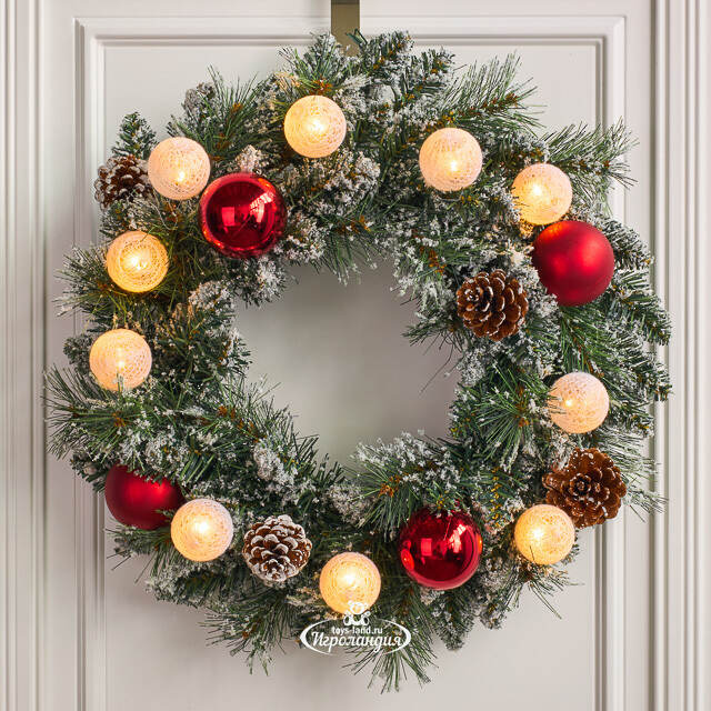 Венок с лампочками Kaprun Red заснеженный 45 см, 10 теплых белых LED ламп, таймер, на батарейках, ЛЕСКА + ПВХ Edelman