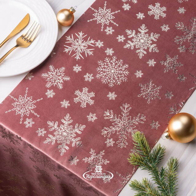 Новогодняя дорожка Росантико - Снежинки 270*28 см Due Esse Christmas (Ду Эссе Кристмас)