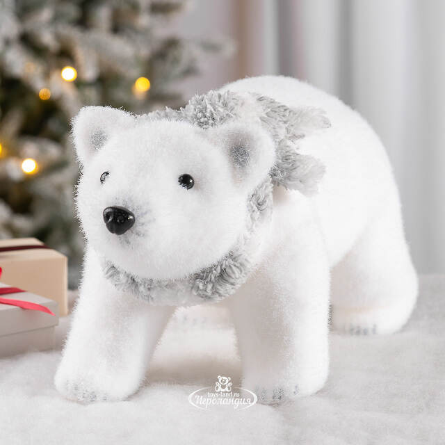 Декоративная фигура Медведь Бонди в шарфе - Warm heart 35 см Christmas Deluxe