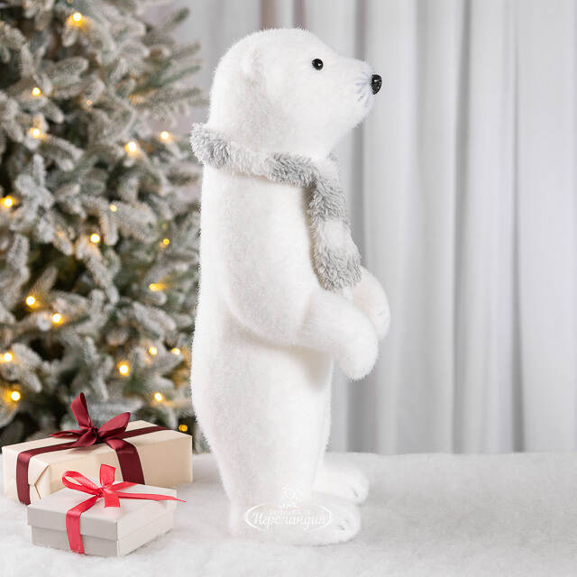 Декоративная фигура Медведь Вулли в шарфе - Warm heart 40 см Christmas Deluxe