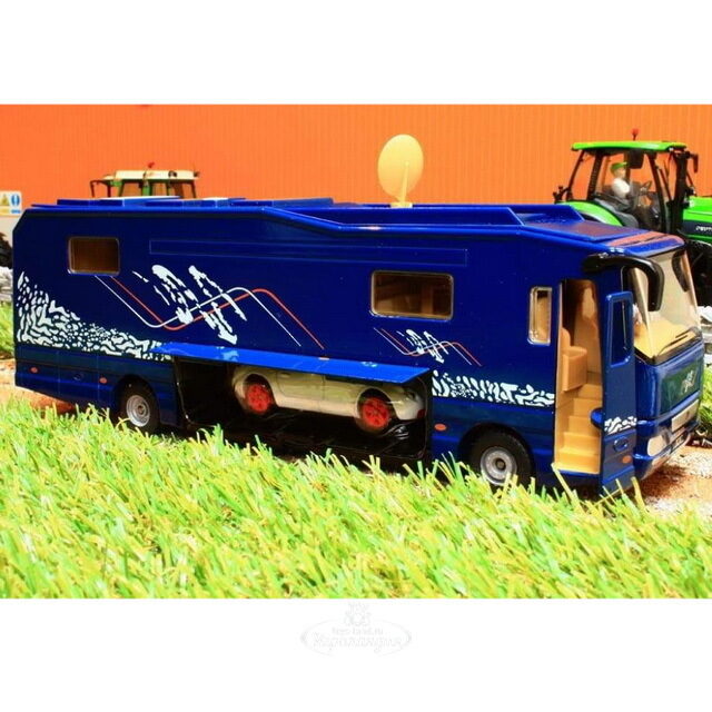 Дом на колёсах Volkner с автомобилем 1:50, 31 см SIKU (Сику)