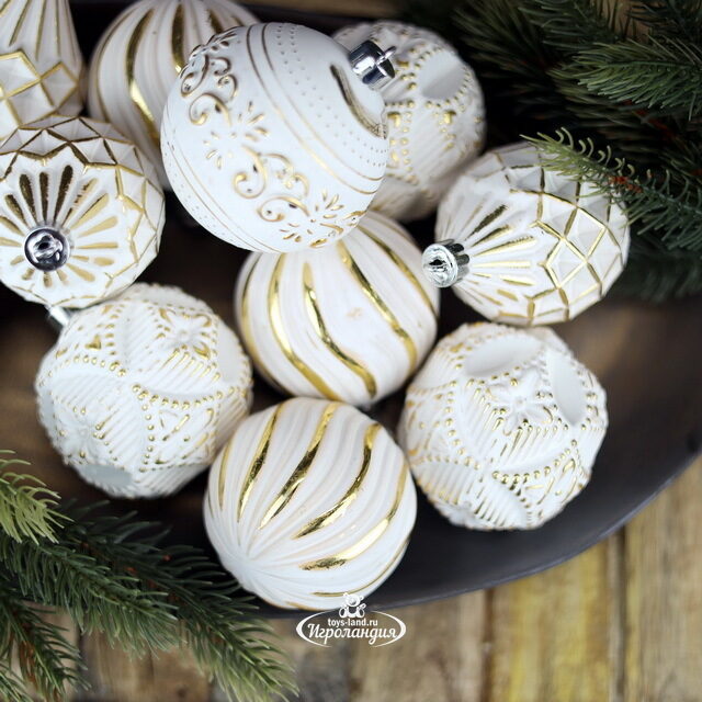Набор пластиковых шаров Winter Candy: White gold 8 см, 16 шт Winter Deco