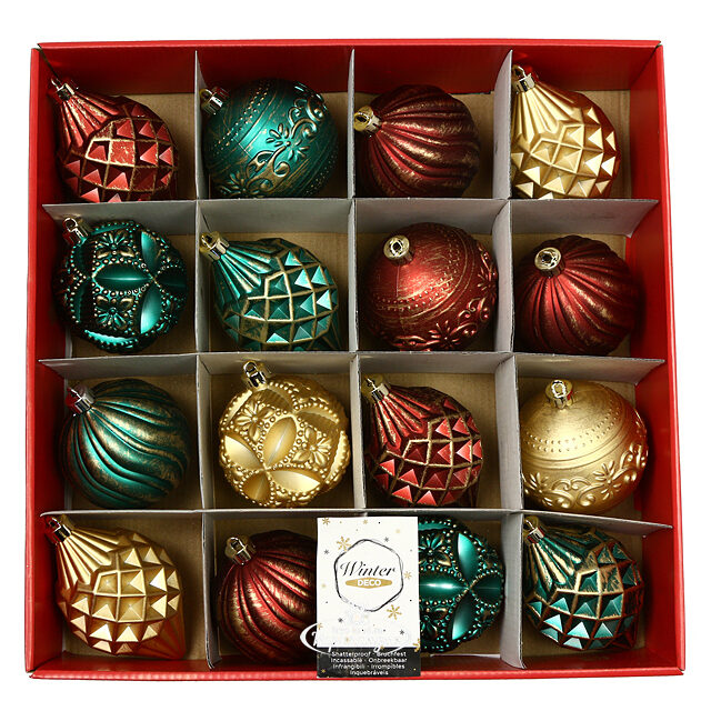 Набор пластиковых шаров Winter Candy: Christmas Classic 8 см, 16 шт Winter Deco