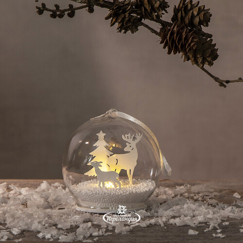 Светящийся шар с композицией Снежный Пейзаж 8 см белый, на батарейках Star Trading