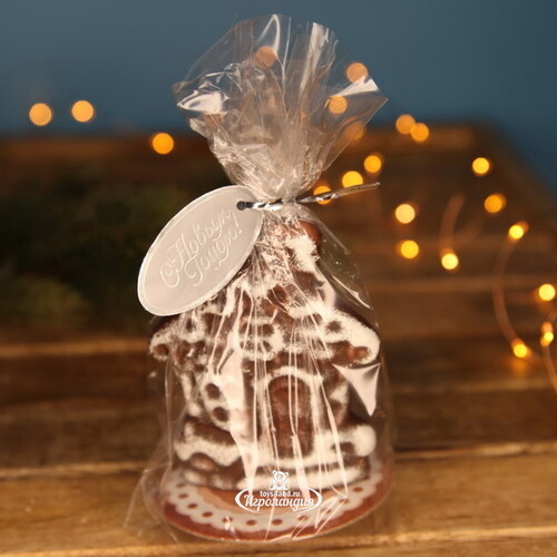 Новогодняя ароматическая свеча Домик - Шоколадное печенье 9 см Омский Свечной