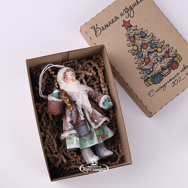 Ватная елочная игрушка Аннушка с коромыслом 13 см, подвеска Winter Deco