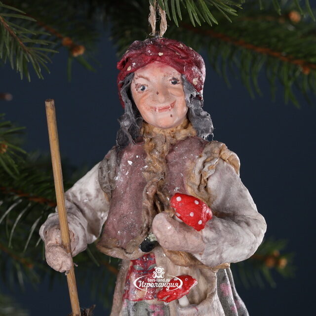 Ватная елочная игрушка Баба Яга - Сказочная Колдунья 13 см, подвеска Winter Deco