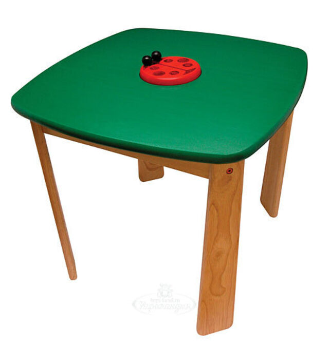 Столик деревянный