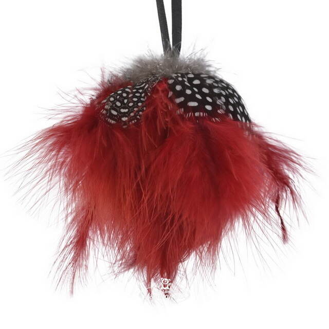 Елочный шар из перьев Red Autumn 8 см Kaemingk