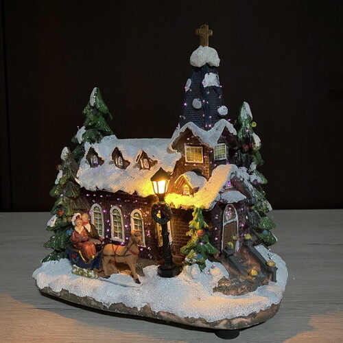 Рождественский домик с подсветкой Заснеженная Церквушка 27 см Kaemingk