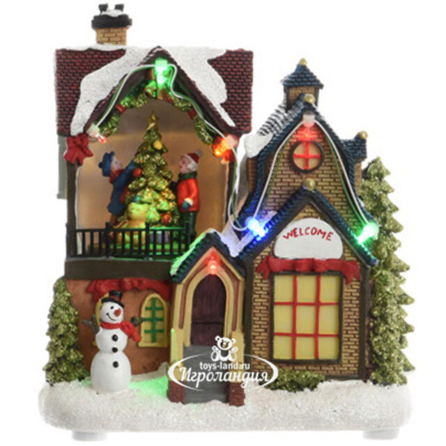 Светящийся новогодний домик Christmas Village: в гостях у Томми 18*15*11 см, с движением Kaemingk