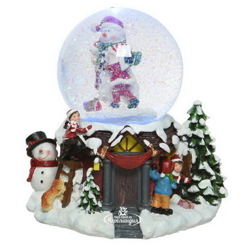 Снежный шар Christmas Fun: Снеговик и дети 21 см, с подсветкой, музыкой и движением, на батарейках, уцененный Kaemingk