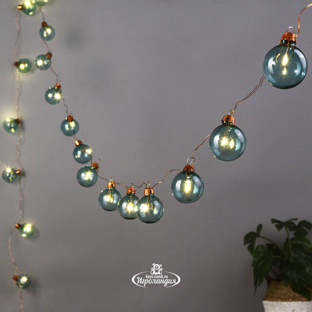 Светодиодная гирлянда на батарейках Christmas Balls 2.65 м, 20 холодных белых мини LED ламп, медная проволока, IP20 Kaemingk