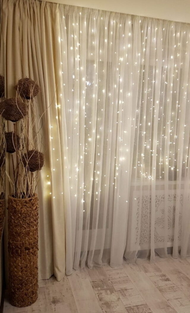 Гирлянда штора Роса 1.9*2 м, 400 теплых белых микро LED ламп, серебряная проволока, IP44 Kaemingk