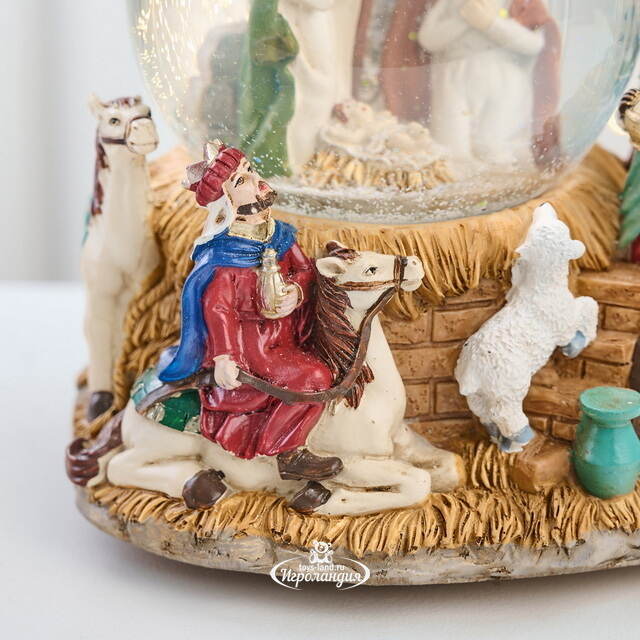 Музыкальный снежный шар Рождественский вертеп 16 см, заводной механизм Sigro (Сигро)