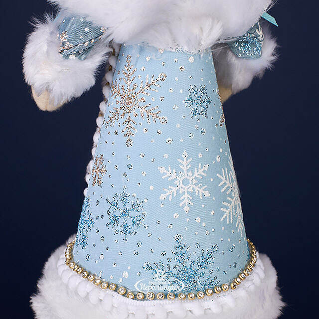 Елочная игрушка Кошка Уорсли в костюме Снегурочки 22 см Winter Deco