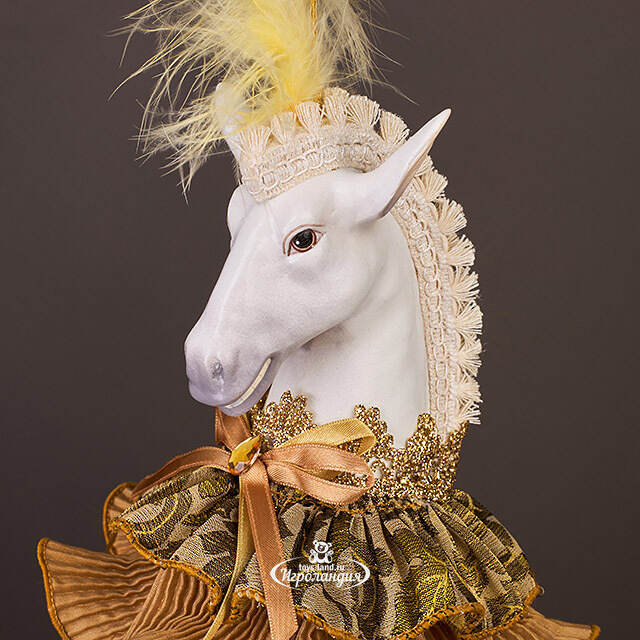 Елочная игрушка Лошадь Марлдон - Королевства Арнор 43 см золотая Winter Deco