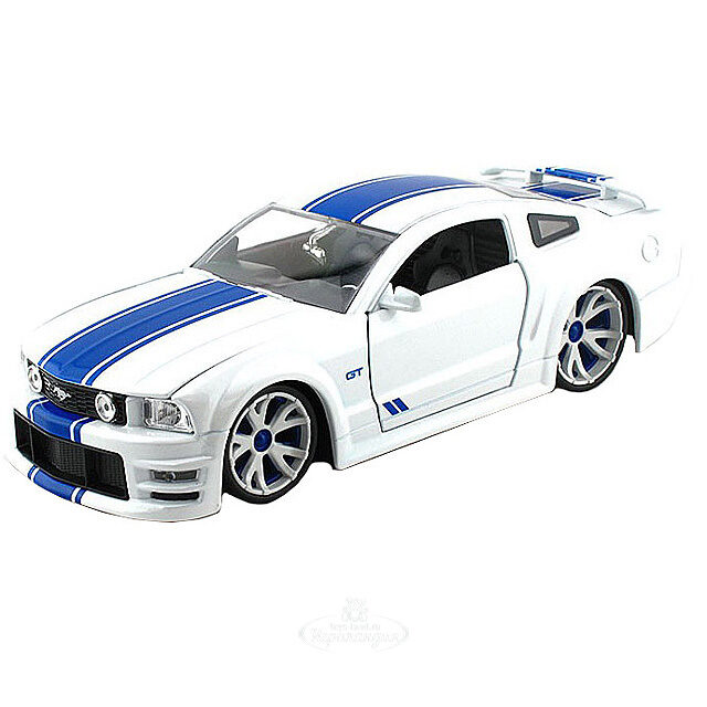 Модель машины "2006 Ford Mustang GT", 1:24, металл Jada Toys (Джада Тойс)