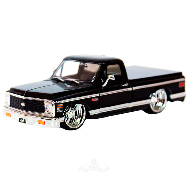 Модель машины "Chevy Cheyenne Pickup", 1:24, металл Jada Toys (Джада Тойс)