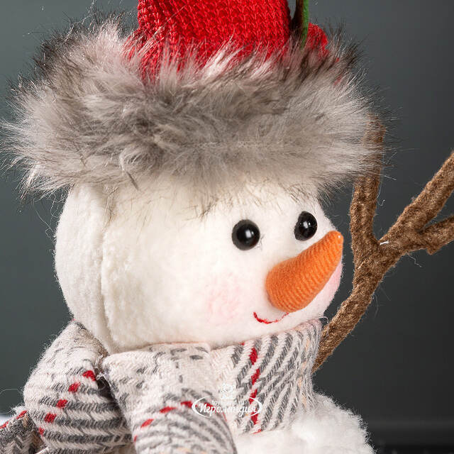 Декоративная фигура Снеговик Тоби в рождественском колпаке 29 см Kaemingk