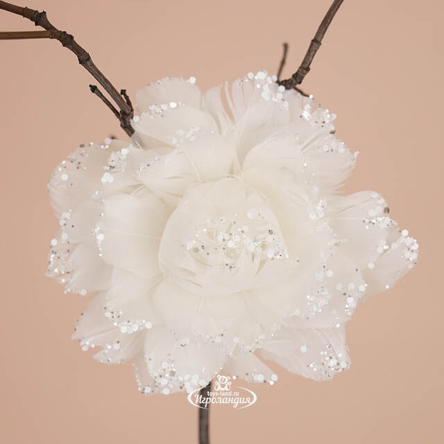 Искусственный пион из перьев Дюшес де Немур 11 см, клипса Kaemingk