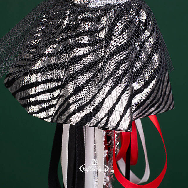 Елочная игрушка Зебра Филберт 36 см, подвеска Christmas Deluxe