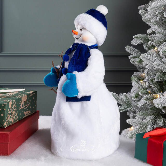 Фигура под елку Снеговик Затейник 40 см Christmas Deluxe