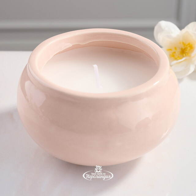 Ароматическая свеча Barnsley Cotton 9 см пудровая Koopman