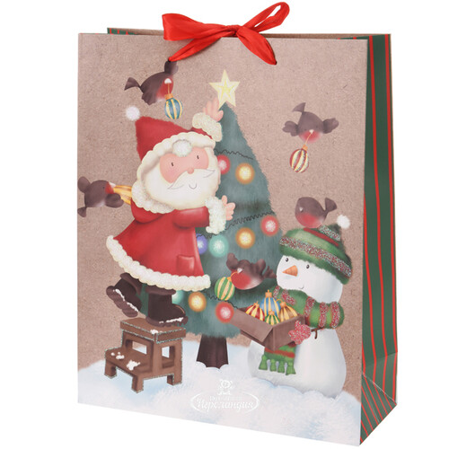 Пакет для подарков Новогодний Переполох: Санта наряжает елку 24*18 см Koopman