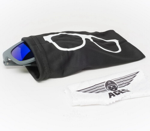 Солнцезащитные очки для подростков Babiators Aces Navigators. Галактика, 6-14 лет, серый, синие линзы Babiators