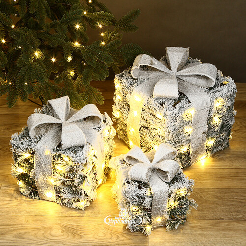 Светящиеся подарки под елку Spruce Surprise 17-30 см, 3 шт, теплые белые LED лампы, таймер, на батарейках Koopman
