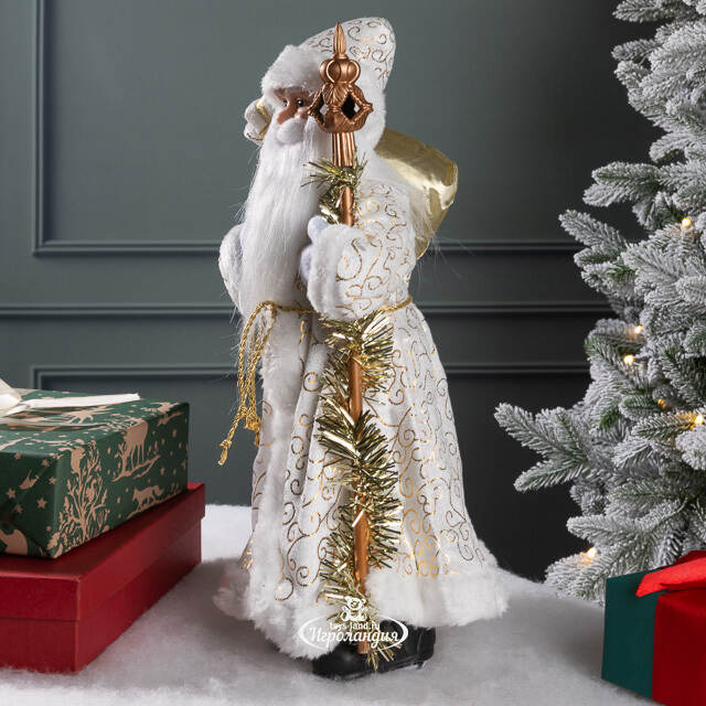 Фигура под елку Дед Мороз - Сказочный Волшебник в кремовом кафтане 45 см Koopman