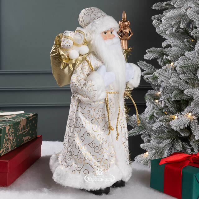 Фигура под елку Дед Мороз - Сказочный Волшебник в кремовом кафтане 45 см Koopman