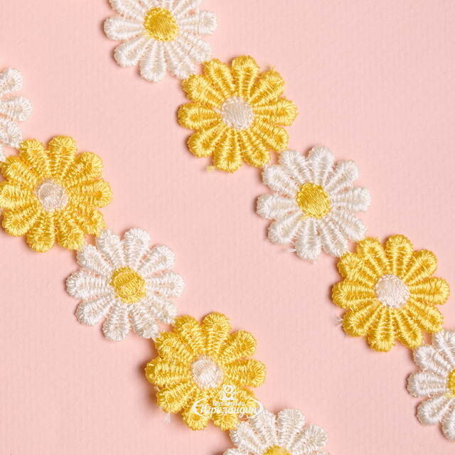 Декоративная лента Гербера 200*5 см желтая Koopman (Купман)